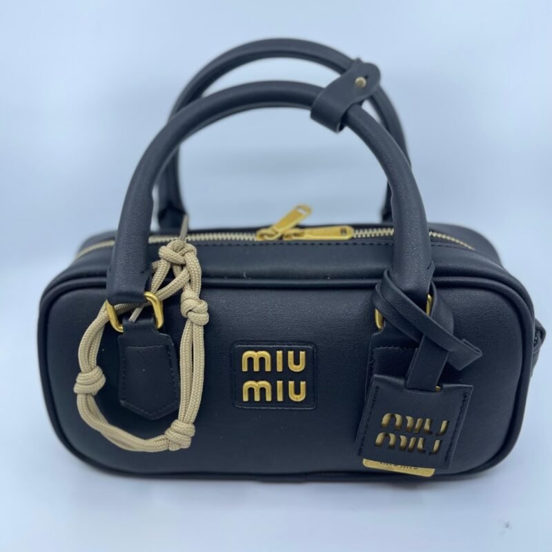 Miu Miu Arcadie kožna torba