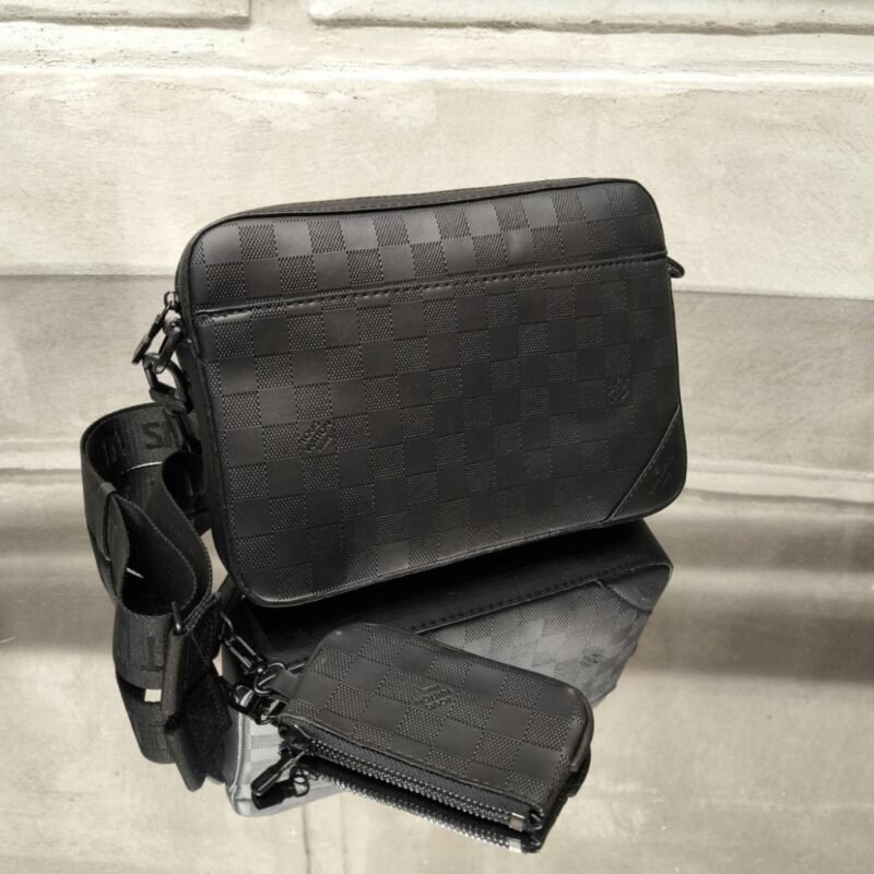 Louis Vuitton Trio Messenger Torba