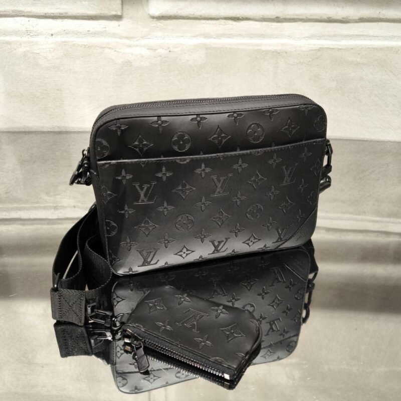 Louis Vuitton Trio Messenger Torba V2